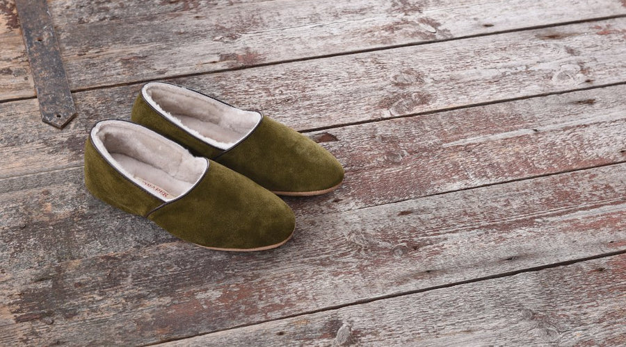 Choose Genuine Shearling Footwear to Enjoy Comfort & Durability